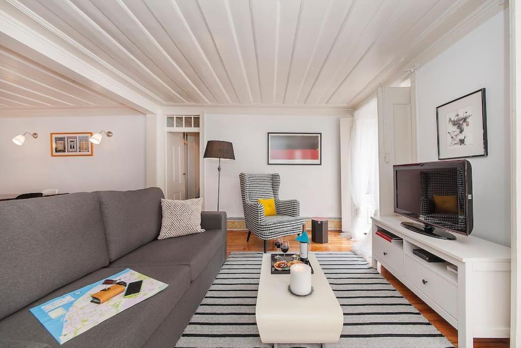 Charming 2 Bedroom Apartment Avenida Da Liberdade Lisboa Dış mekan fotoğraf